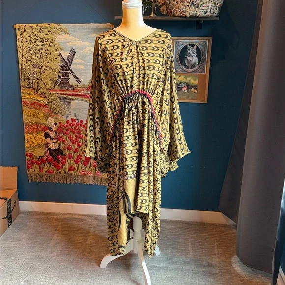 Kantha Bae Eclipse dress - Picture 2 of 5